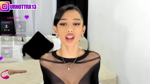 trixieemerald online show from 12.20.25