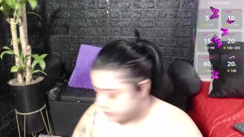 trixxiee_ online show from 09.23.25