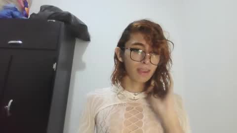 Trixy Rose online show from 12.20.24