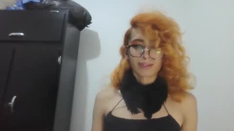 Trixy Rose online show from 01.30.25