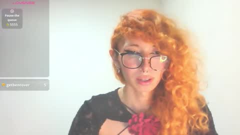 Trixy Rose online show from 09.22.25