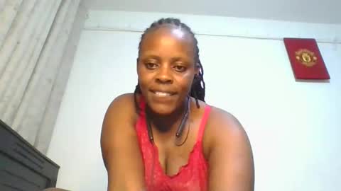 Snapshot of trizzer2030 chatting on 12.02.25 trizzer2030 online show from 12.02.25