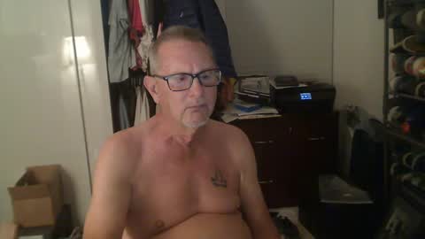 Troffer online show from 02.18.25