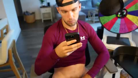 Troy Green online show from 10.02.25