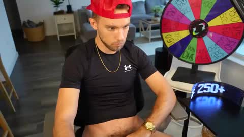 Troy Green online show from 10.09.25