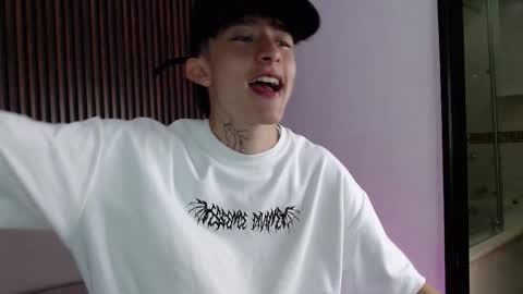 Troy online show from 10.06.25