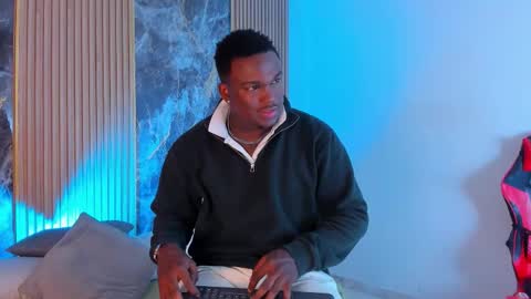 Snapshot of troykhalil chatting on 10.24.25 Troy Khalil online show from 10.24.25