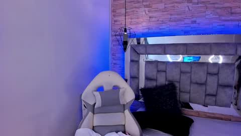   online show from 12.11.24