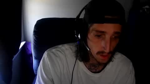 truewoodpecker online show from 11.03.25