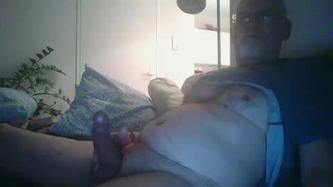 Snapshot of trukturk chatting on 05.13.26 trukturk online show from 05.13.26