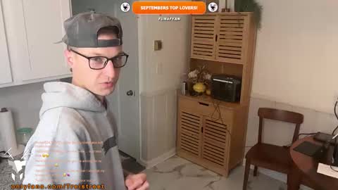 Treistoph online show from 11.16.25