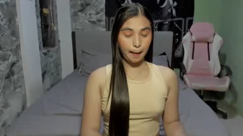 Snapshot of ts_barbie28 chatting on 12.02.24 KC online show from 12.02.24