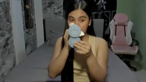 Snapshot of ts_barbie28 chatting on 12.02.24 KC online show from 12.02.24