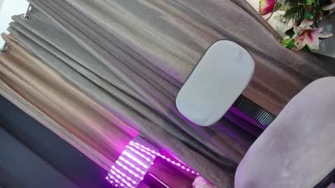 Chloe online show from 12.12.24