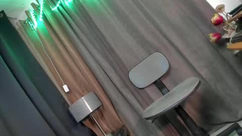 Chloe online show from 02.10.25