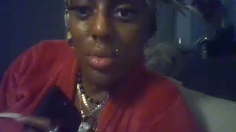 Amber White online show from 02.20.26