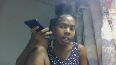 Snapshot of tsaralaza chatting on 10.07.25 tsaralaza online show from 10.07.25