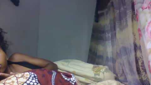 Snapshot of tsaralaza chatting on 11.03.25 tsaralaza online show from 11.03.25