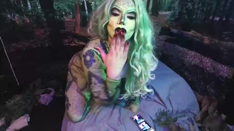 Jessie online show from 10.24.25