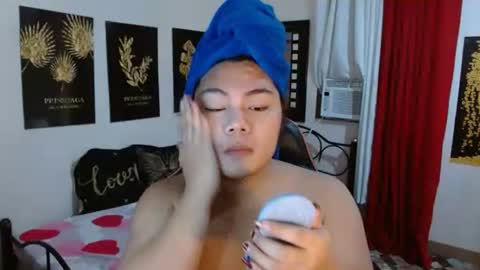 Snapshot of tsbrianabankhugecock chatting on 11.04.25 brianna online show from 11.04.25