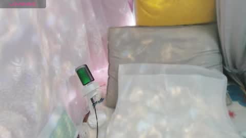 Anne Bebe online show from 04.07.26