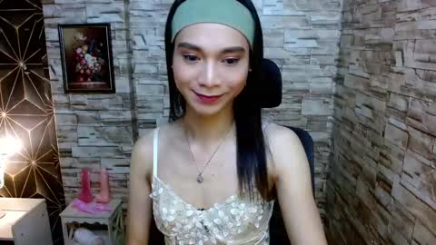 Tina online show from 12.21.24