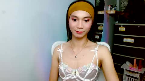 Tina online show from 10.08.25