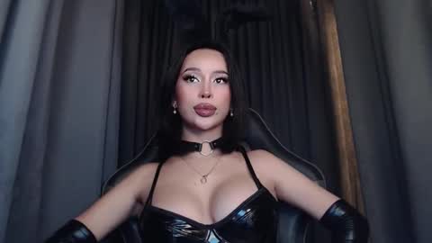 Snapshot of tsgoddessrie chatting on 10.10.25 TAM THE GODDESS online show from 10.10.25