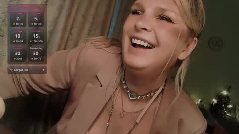 Annika online show from 12.20.25