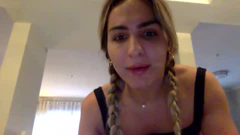 Snapshot of tsprinces chatting on 09.22.25 tsprinces online show from 09.22.25