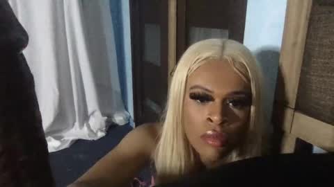 ruby jay online show from 03.04.25