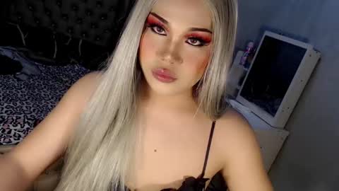 jayvie online show from 09.24.25