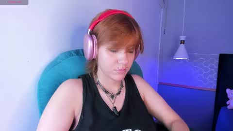 Snapshot of tsuki_maru chatting on 06.30.26 Maru online show from 06.30.26