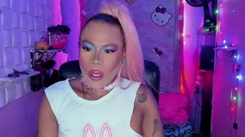 BellaRoxanna online show from 12.30.24