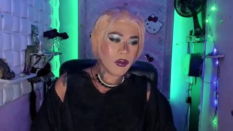 BellaRoxanna online show from 02.25.25