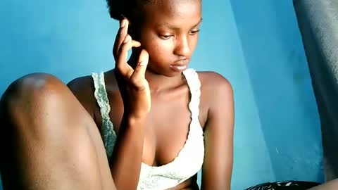 Snapshot of tswana_ chatting on 02.21.26 lencer online show from 02.21.26