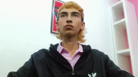 Snapshot of ttimy_x_boy chatting on 02.26.26 ttimy online show from 02.26.26