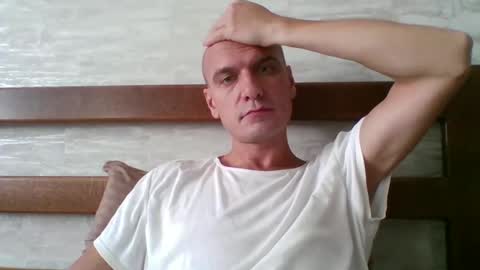 Snapshot of tu_big chatting on 09.14.25 too big online show from 09.14.25