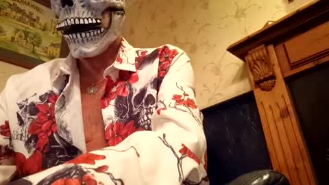 tubsy6868 online show from 10.31.25