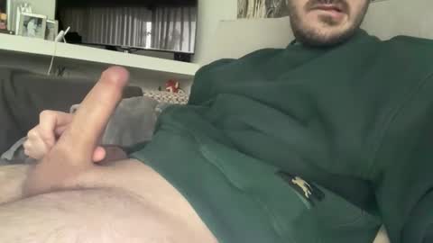 Snapshot of tugaontour chatting on 01.16.26 tugaontour online show from 01.16.26