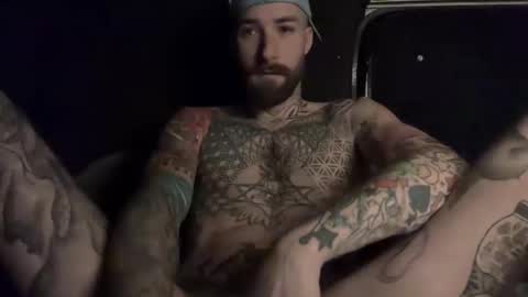 Tuhands online show from 02.01.26