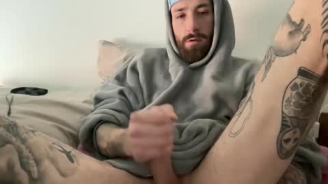 Tuhands online show from 04.11.26