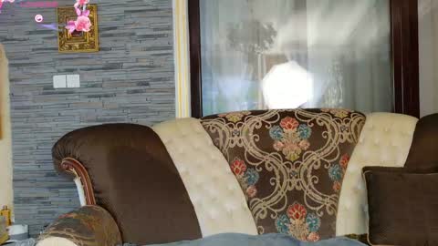 Snapshot of tunderose chatting on 05.30.26 Tunde online show from 05.30.26