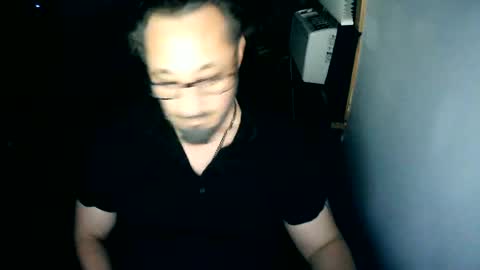 Snapshot of tuscan_taurus chatting on 06.18.26 tuscan_taurus online show from 06.18.26