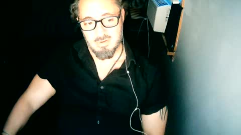 Snapshot of tuscan_taurus chatting on 06.18.26 tuscan_taurus online show from 06.18.26