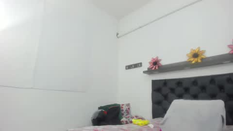 tutty_sweet online show from 01.04.25