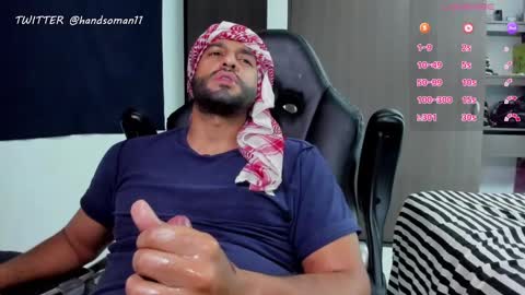 tuzzio1 online show from 03.04.25