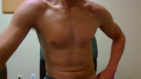 Snapshot of twayne29x chatting on 10.20.25 twayne29x online show from 10.20.25