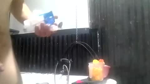 Snapshot of tweak_n_throb chatting on 01.12.25 Tweaking Masturbation Addict online show from 01.12.25