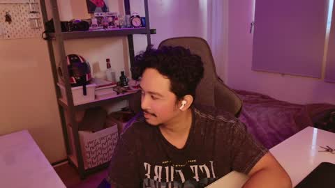 iwasD3nse online show from 12.17.24
